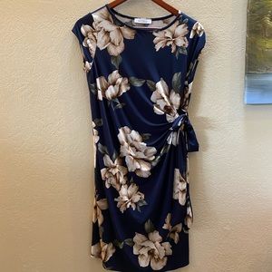Semi formal floral maternity dress